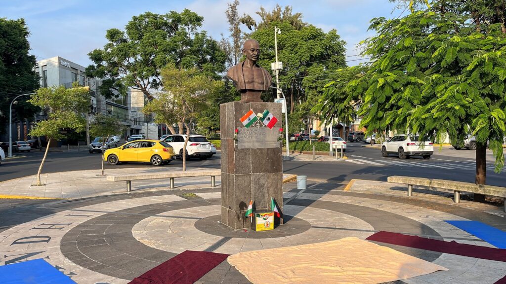 Gandhi in Guadalajara